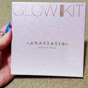 Sweets Glow Kit